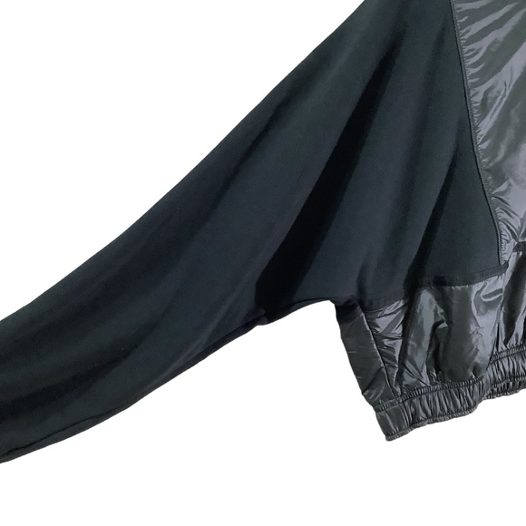 Nike Sportswear Quarter Zip Long Sleeve Sweatshirt - Picture 4 of 10